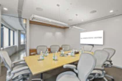 Meeting Room 33F 0